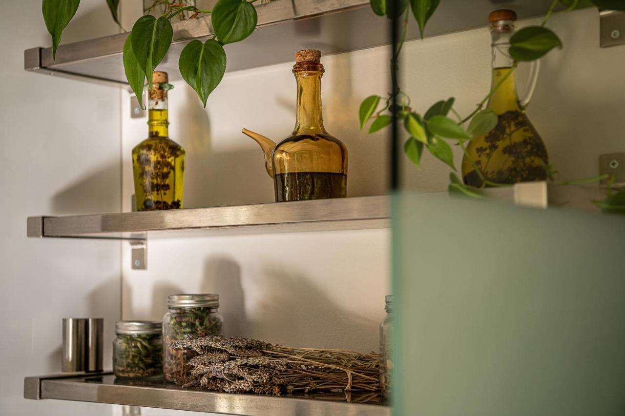 Olive Lemon Biophilic House & Lush Forest Garden Вамос Екстериор снимка