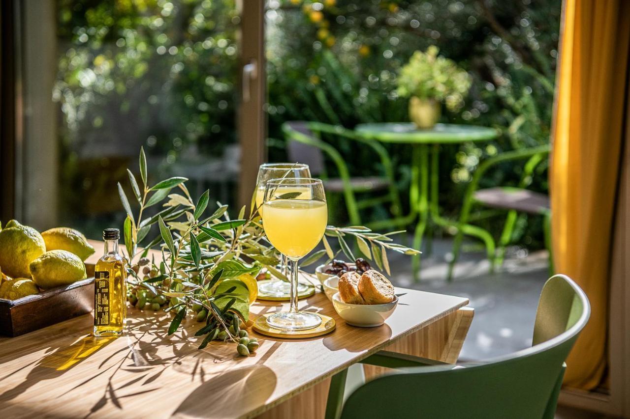 Olive Lemon Biophilic House & Lush Forest Garden Вамос Екстериор снимка