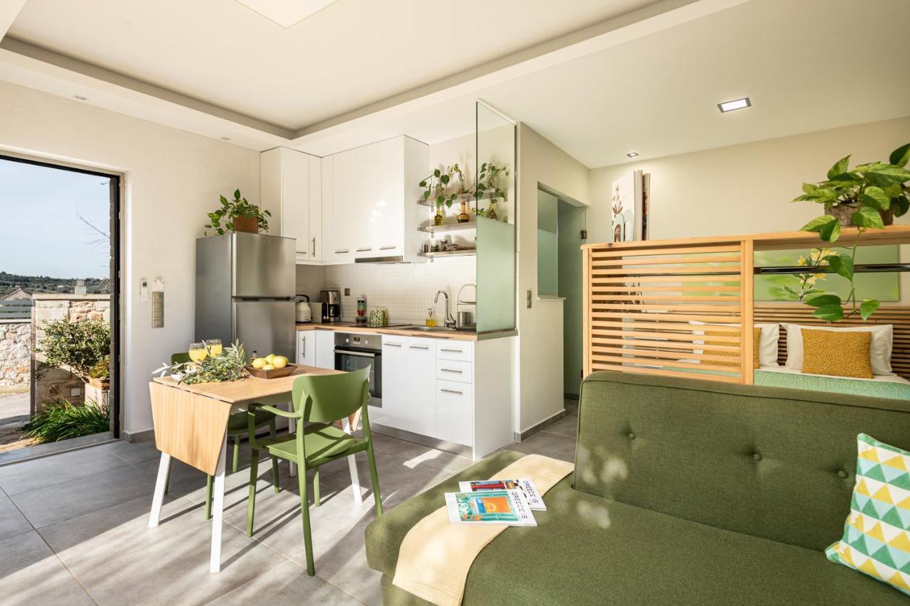 Olive Lemon Biophilic House & Lush Forest Garden Вамос Екстериор снимка